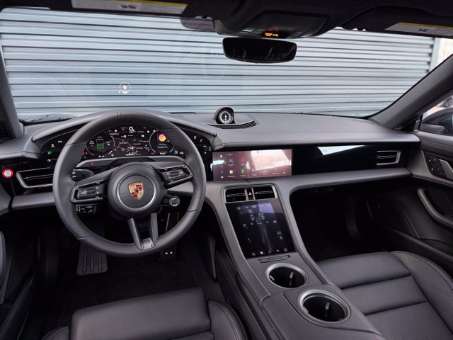 New 2025 Porsche Taycan 4S AWD/4WD image 28