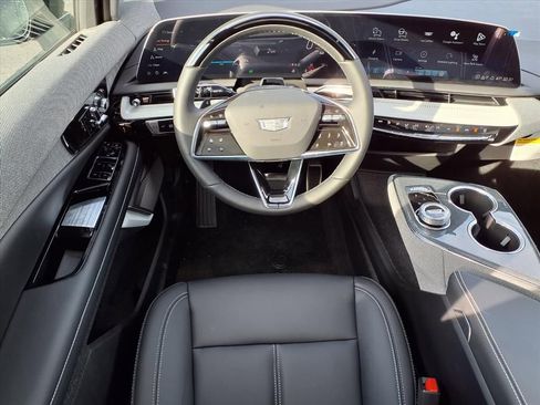 New 2026 Cadillac Optiq Sport 1 image 11