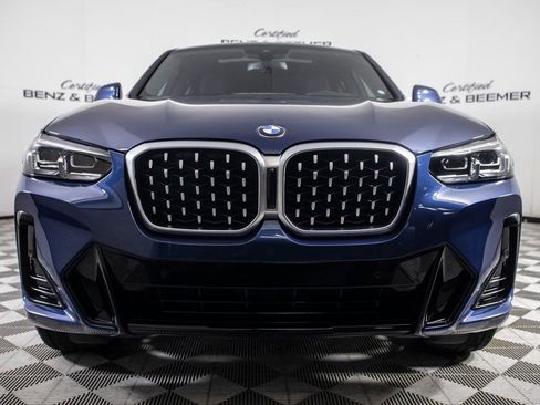Used 2024 BMW X4 xDrive30i w/ M Sport Package image 4