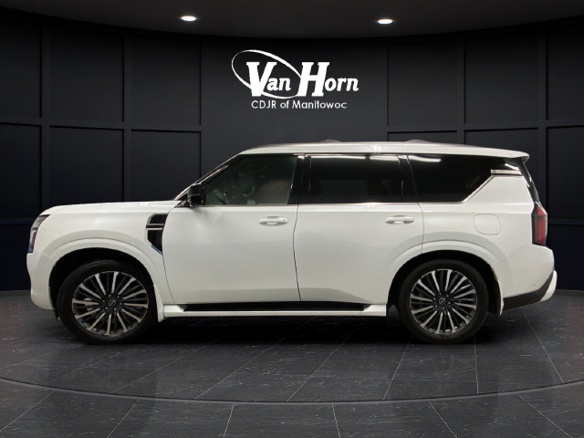 Used 2025 Nissan Armada Platinum Reserve AWD/4WD image 4