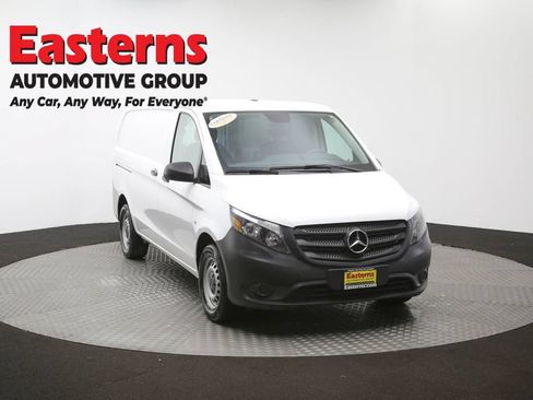 Used 2022 Mercedes-Benz Metris image 47