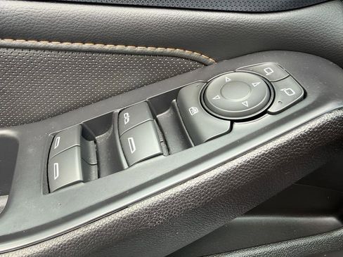 Used 2021 Chevrolet Traverse Premier w/ Redline Edition image 12