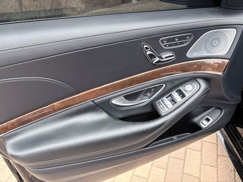 Used 2015 Mercedes-Benz S 550 4MATIC Sedan image 28