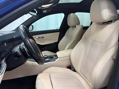 Used 2023 BMW 330i Sedan w/ M Sport Package RWD image 15