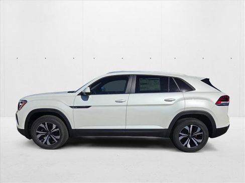 New 2026 Volkswagen Atlas Cross Sport SE image 5