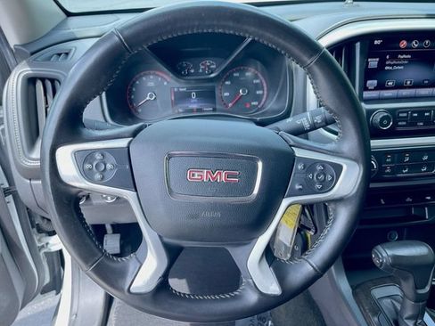 Used 2015 GMC Canyon SLE w/ SLE Convenience Package AWD/4WD image 12