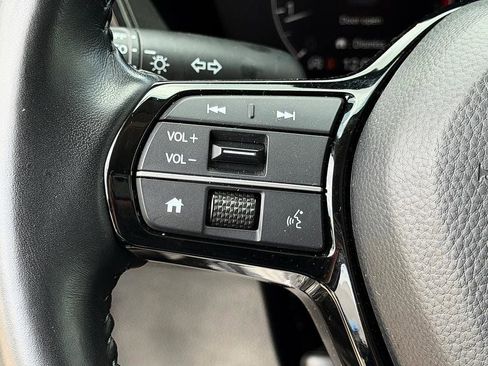 Used 2025 Honda CR-V EX-L image 28