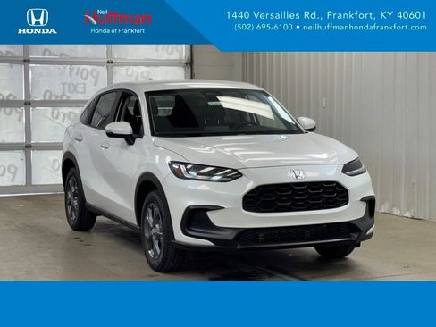 New 2026 Honda HR-V LX image 1