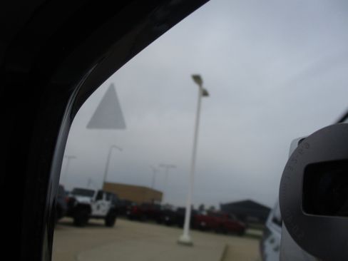 New 2026 Chrysler Voyager LX FWD image 10