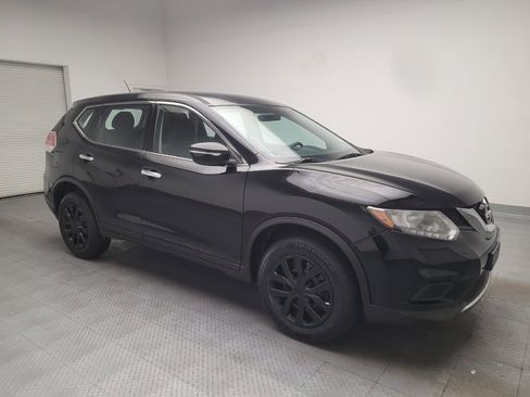 Used 2015 Nissan Rogue S FWD image 11