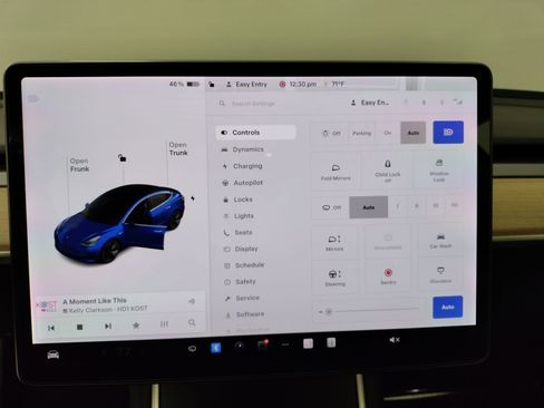 Used 2018 Tesla Model 3 Long Range image 21