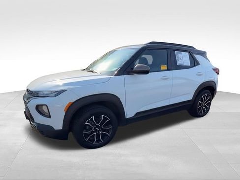Certified 2021 Chevrolet TrailBlazer ACTIV w/ Convenience Package AWD/4WD image 4