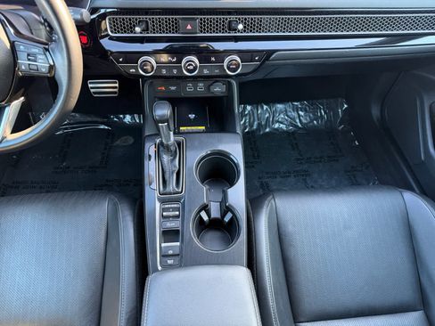 Used 2022 Honda Civic Sport Touring image 16