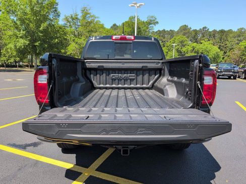 New 2026 GMC Canyon Denali w/ LPO, Black Badging Package AWD/4WD image 2