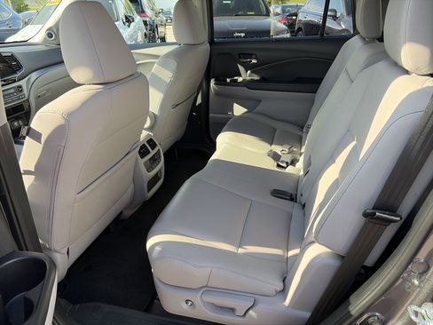 Used 2021 Honda Pilot EX-L image 25