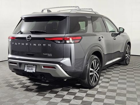 Used 2023 Nissan Pathfinder Platinum AWD/4WD image 5