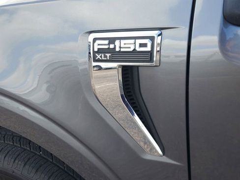 Used 2023 Ford F150 XLT image 9