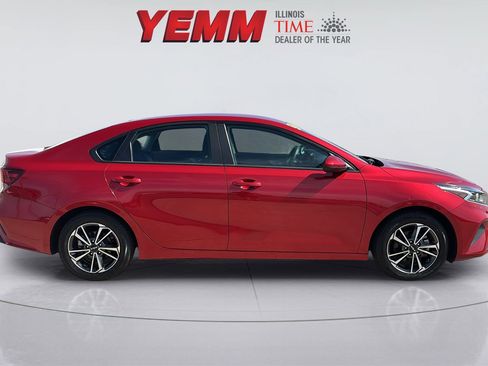 Used 2023 Kia Forte LXS image 10