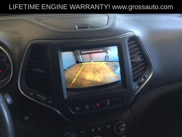 Used 2023 Jeep Cherokee Altitude Lux AWD/4WD image 14
