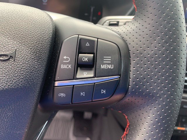 Certified 2025 Ford Escape ST-Line AWD/4WD image 28
