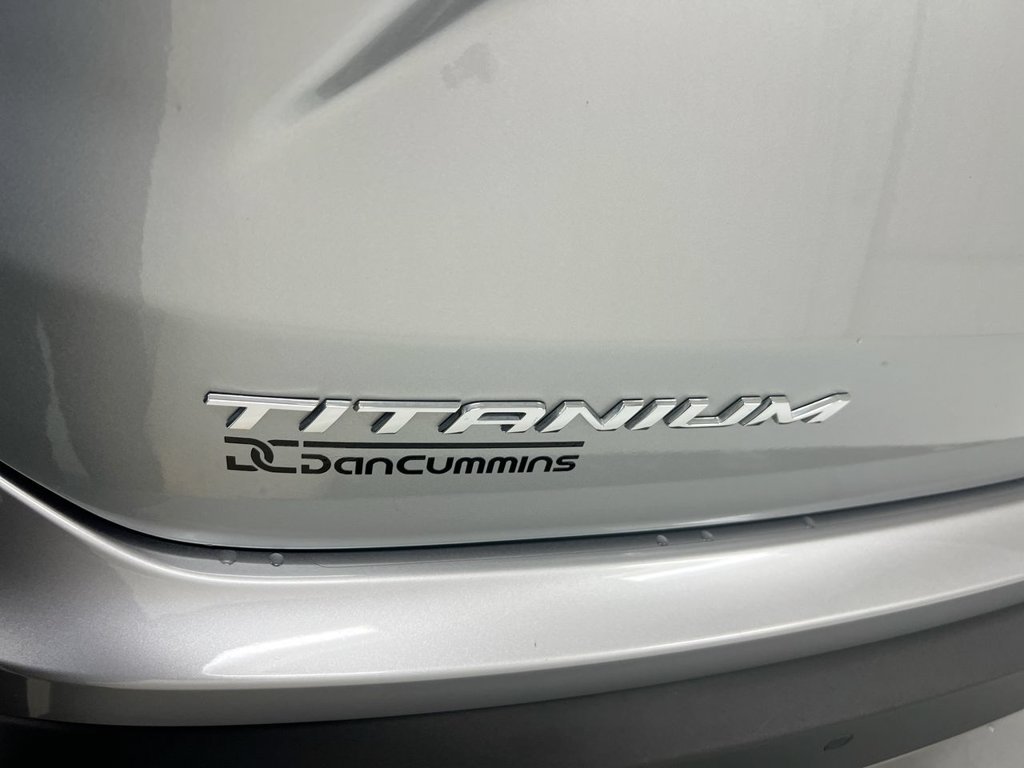 Used 2023 Ford Edge Titanium w/ Cargo Accessory Package AWD/4WD image 25