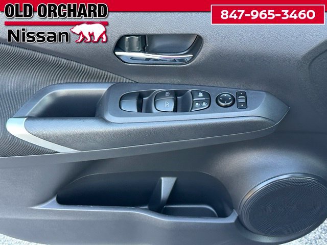 Used 2023 Nissan Kicks SV FWD image 9