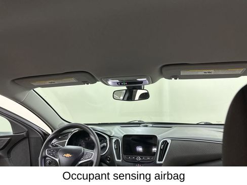 Used 2020 Chevrolet Malibu LT image 24