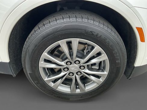 Used 2023 Cadillac XT5 Premium Luxury image 15