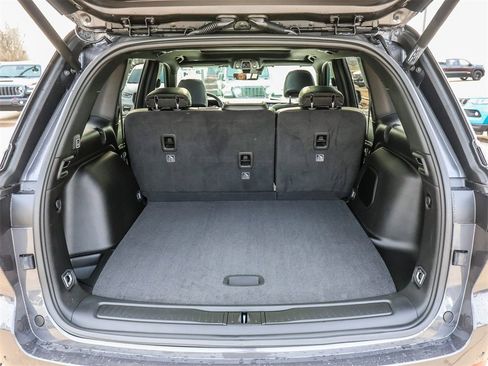 New 2026 Jeep Grand Cherokee Limited image 13