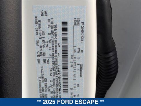 New 2025 Ford Escape ST-Line w/ Tech Pack #1 image 21