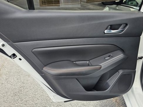 Used 2022 Nissan Altima 2.5 SR image 17