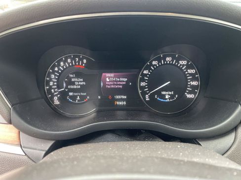 Used 2015 Lincoln MKC AWD w/ Equipment Group 102A Reserve image 12
