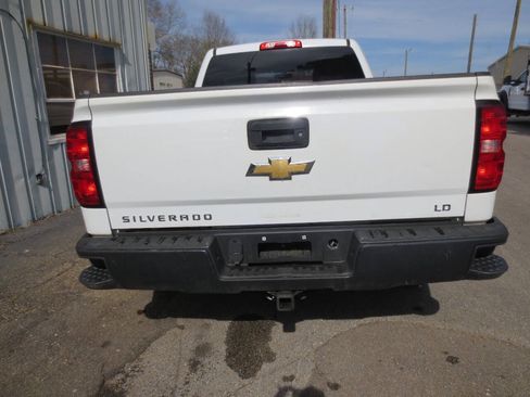 Used 2019 Chevrolet Silverado 1500 W/T w/ WT Convenience Package AWD/4WD image 5