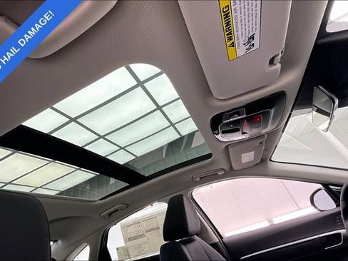 Used 2025 Hyundai Sonata Limited FWD image 10