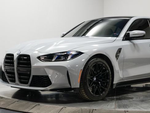 Used 2025 BMW M3 w/ Executive Package image 4