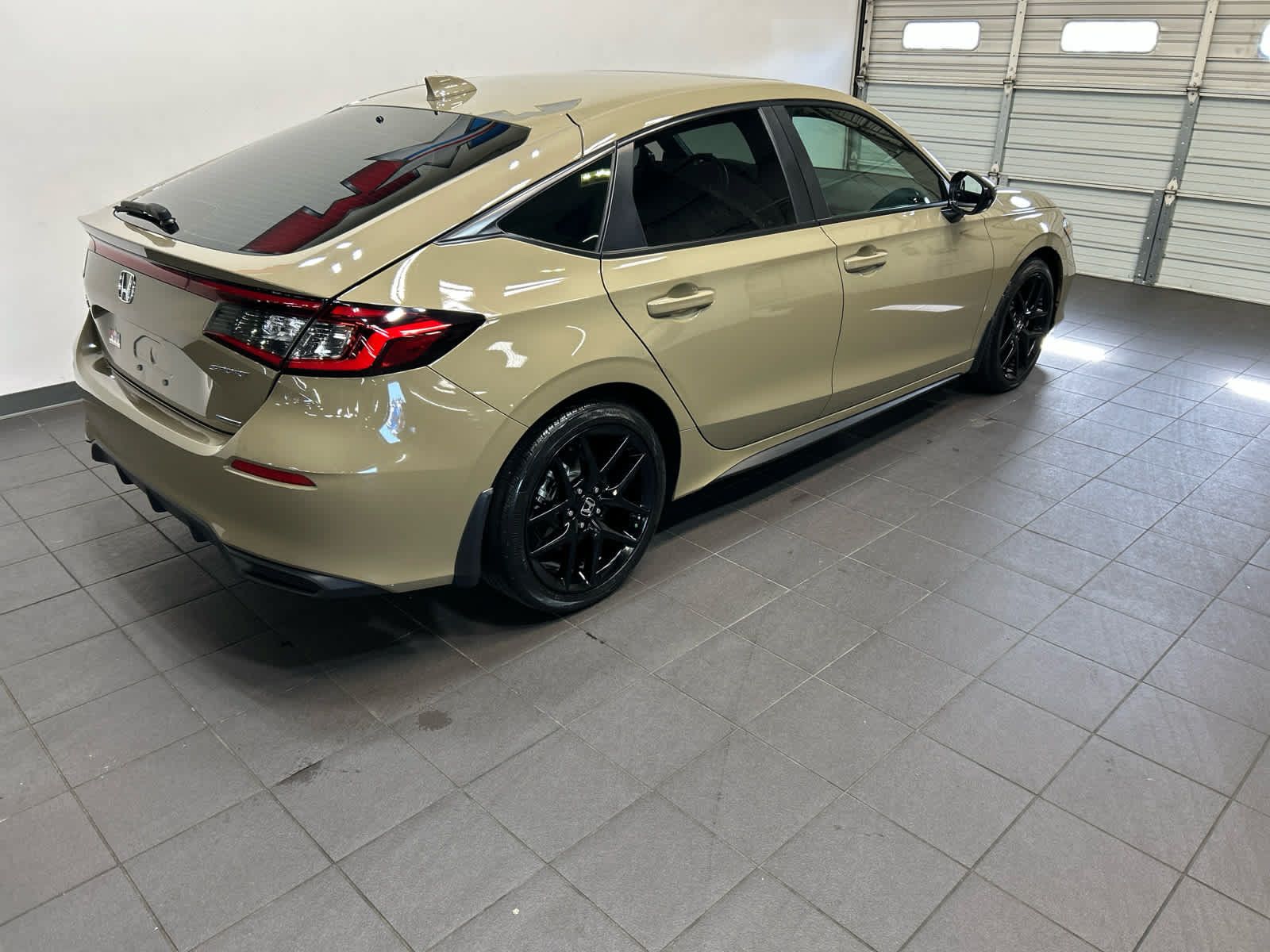 Used 2025 Honda Civic Sport image 3