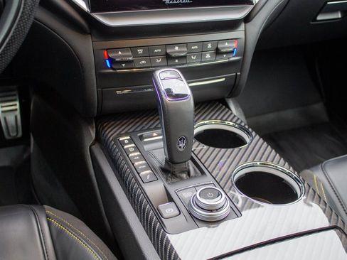 Used 2022 Maserati Ghibli Modena Q4 image 21