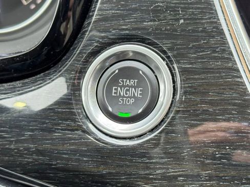 Certified 2023 Cadillac XT6 Premium Luxury image 22