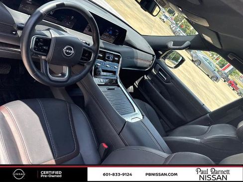 Certified 2025 Nissan Armada SL w/ Captain's Chari Seat Package AWD/4WD image 20