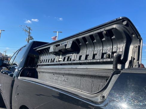 Used 2022 RAM 2500 Tradesman image 17