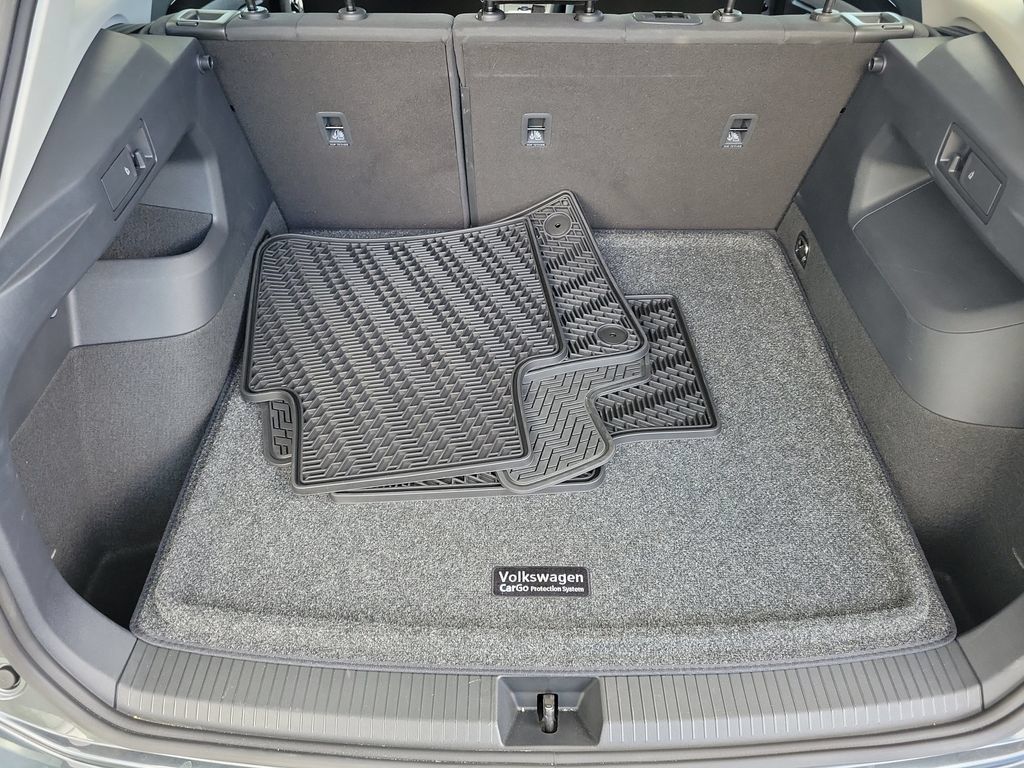 Used 2026 Volkswagen Tiguan S FWD image 6
