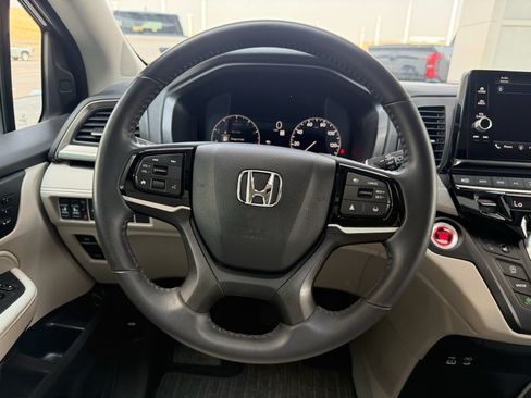 Used 2025 Honda Odyssey EX-L image 20