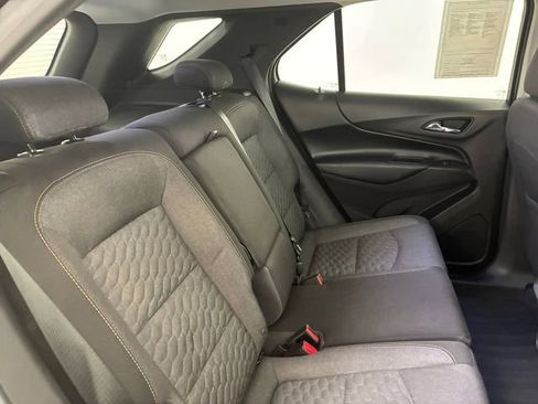 Used 2019 Chevrolet Equinox LT image 16