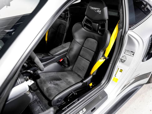 Used 2019 Porsche 911 GT3 RS image 21