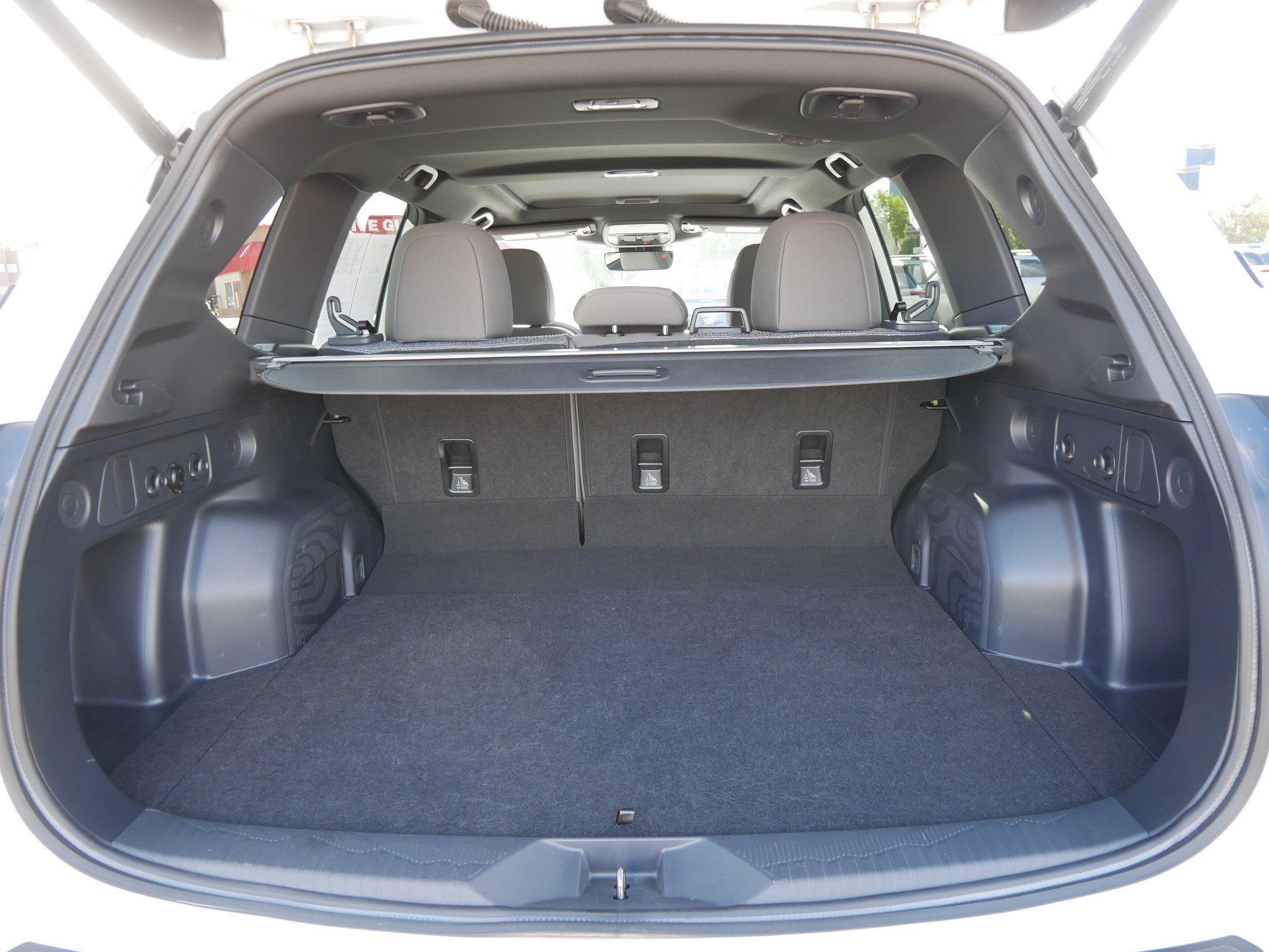 Used 2026 Subaru Forester Premium AWD/4WD image 18