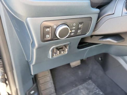 New 2025 Ford Maverick XL w/ Equipment Group 101A image 25