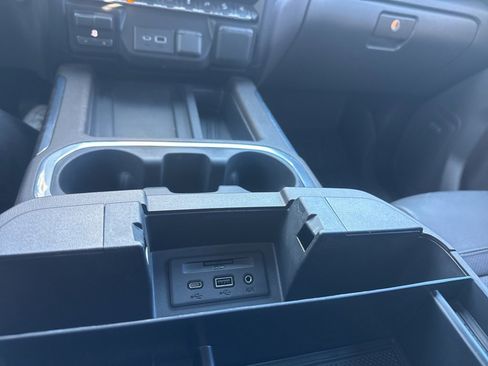 Used 2021 GMC Sierra 1500 Denali w/ Denali Ultimate Package image 35