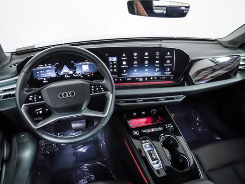 Certified 2025 Audi A5 2.0T Premium w/ Convenience Package image 18