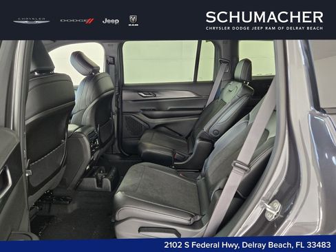 New 2025 Jeep Grand Cherokee L Laredo RWD image 8