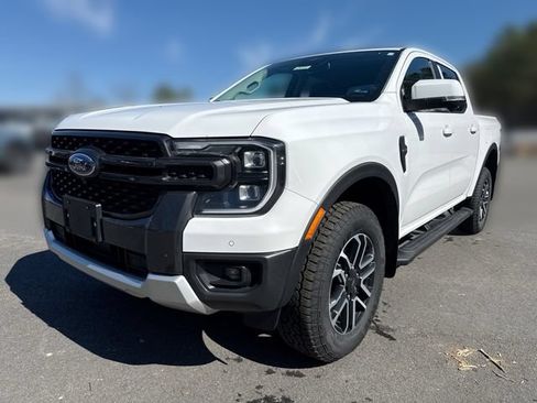 New 2025 Ford Ranger Lariat w/ FX4 Off-Road Package AWD/4WD image 4